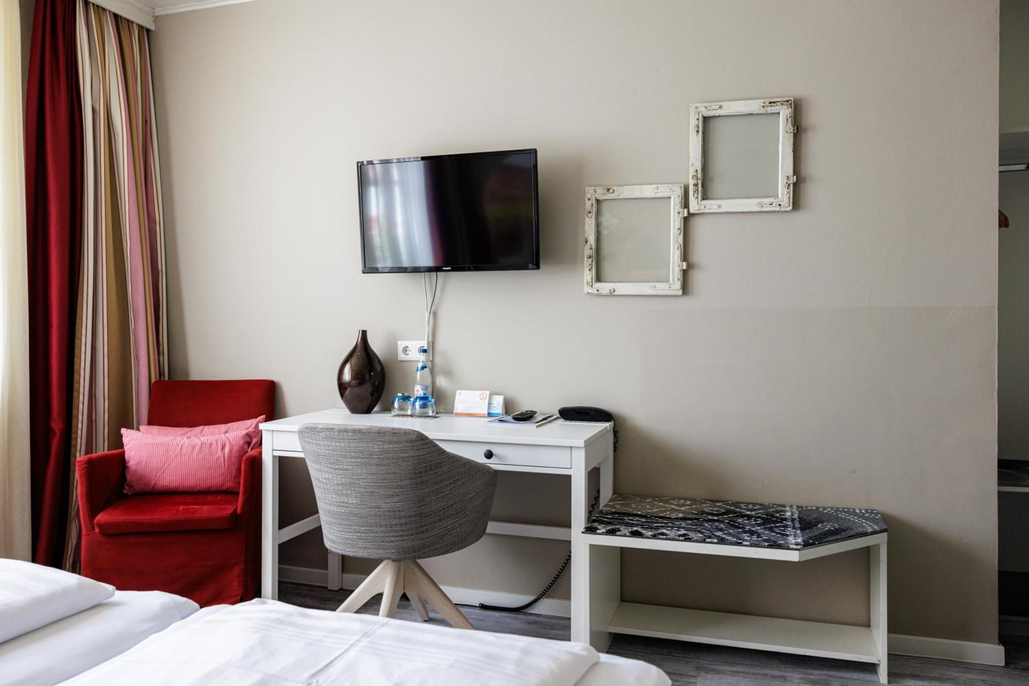 Flair Hotel Zum Storchen 바트빈드샤임 외부 사진