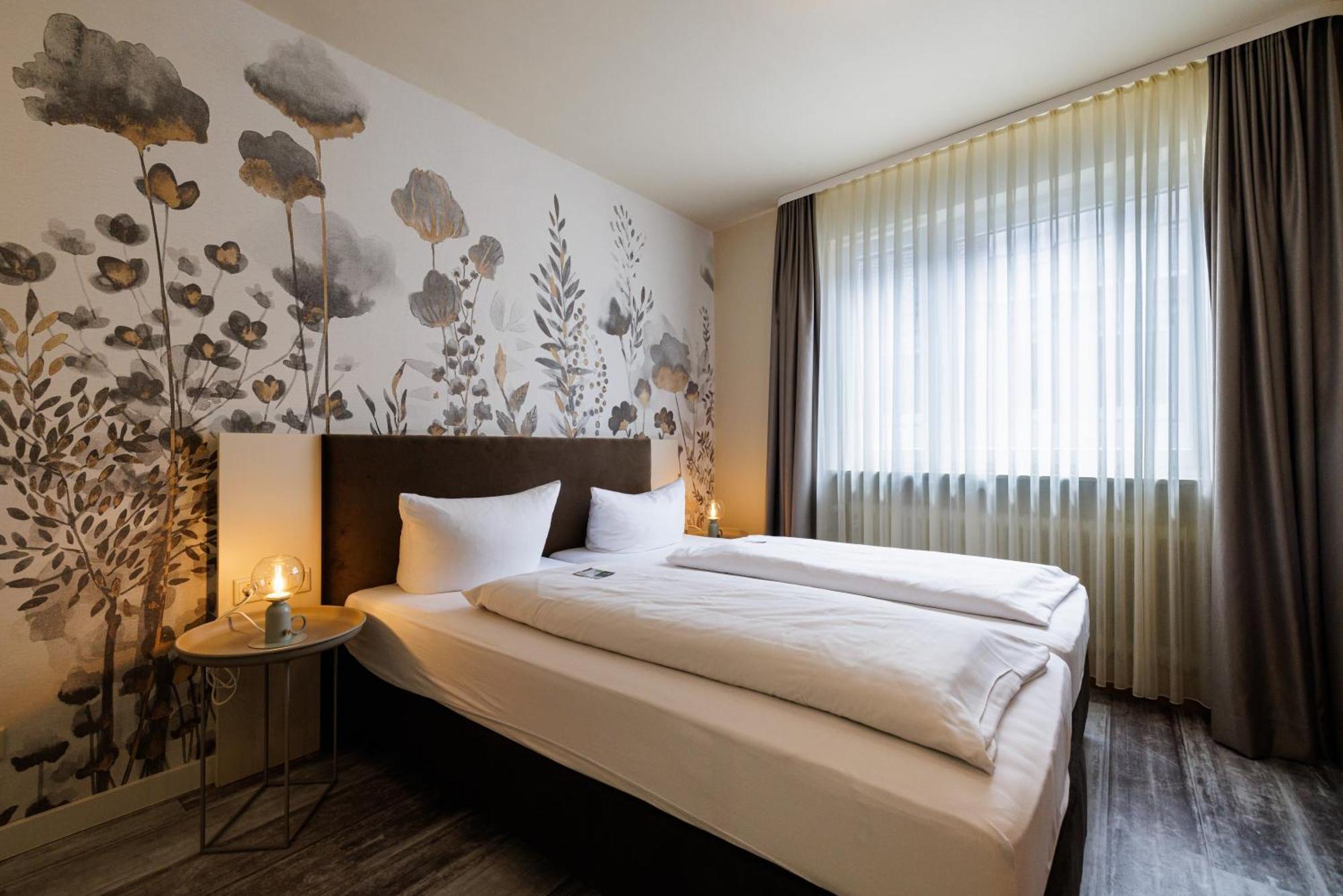 Flair Hotel Zum Storchen 바트빈드샤임 외부 사진